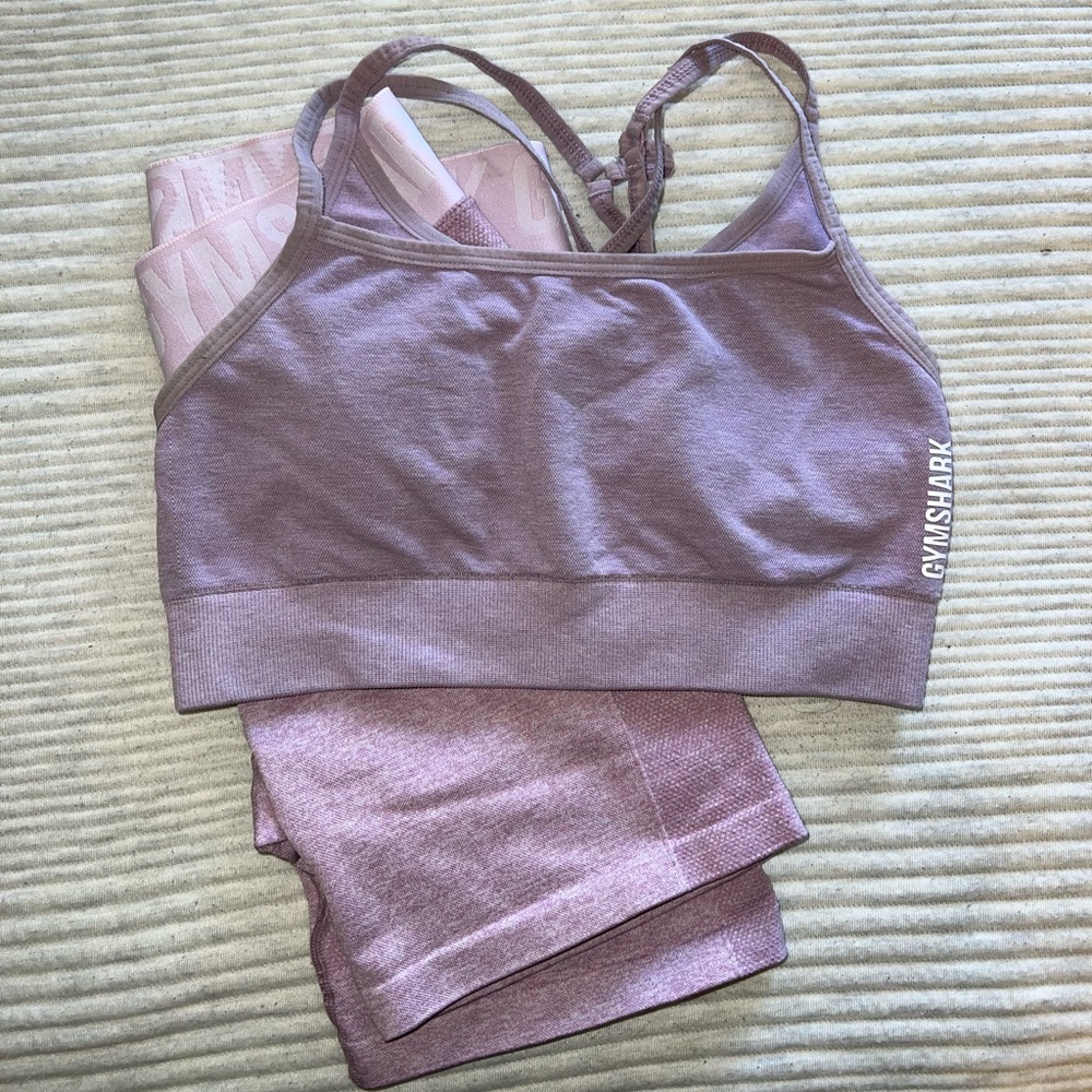 Gym shark matching set